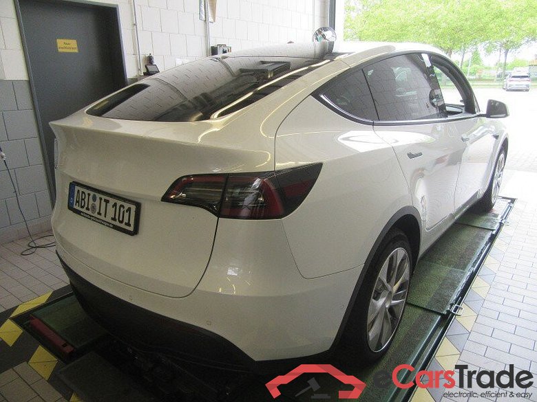 Tesla Model Y Dual Maximale Reichweite Dual AWD #3