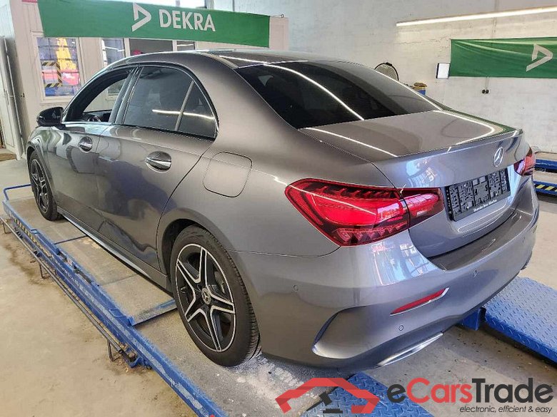 Mercedes-Benz A Limousine (BM 177)(08.2018->) DE - Lim4 A 200 EU6d, AMG Line, (Facelift) 2022 - 2024 #4
