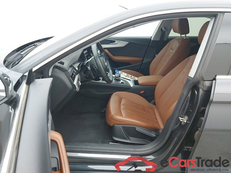 Audi A5 Sportback 30 TDI S tronic Business Edition 5d #3