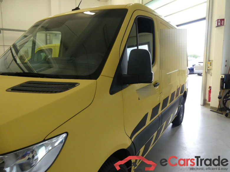 Sprinter III Kasten RWD/AWD 311/314/316 CDI RWD L1 (907.631) 2.1 120KW MT6 E6 #1