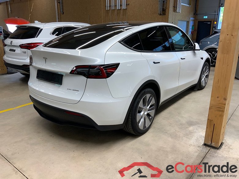 TESLA Model Y Long Range Dual Motor AWD 5d 378kW #2