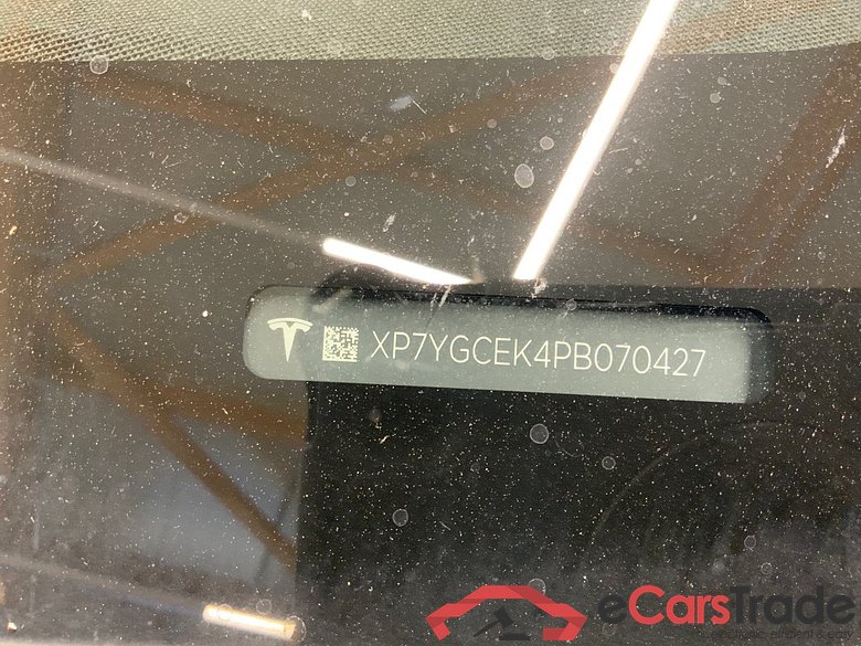 TESLA Model Y Long Range Dual Motor AWD 5d 378kW #5