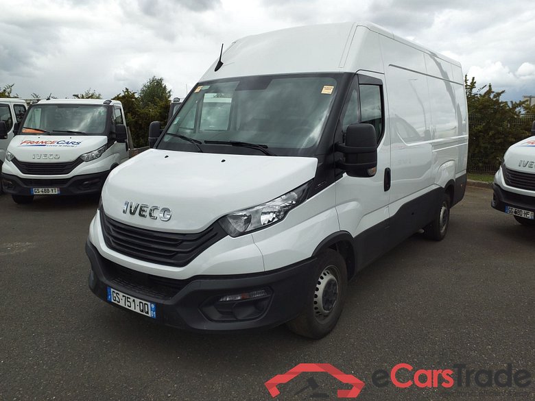 IVECO 35S  IVECO 35S  14V 3,5T 136CV 3520L Q-LEAF 4X2 #1