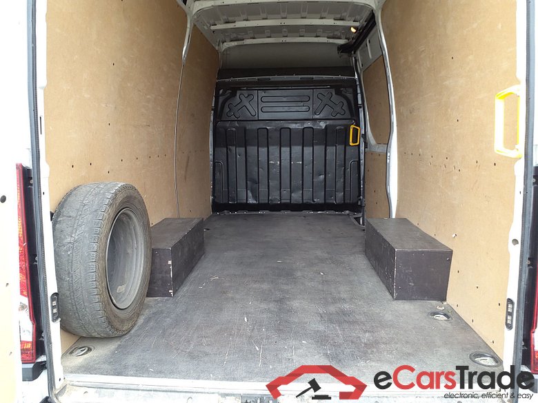 IVECO 35S  IVECO 35S  14V 3,5T 136CV 3520L Q-LEAF 4X2 #2