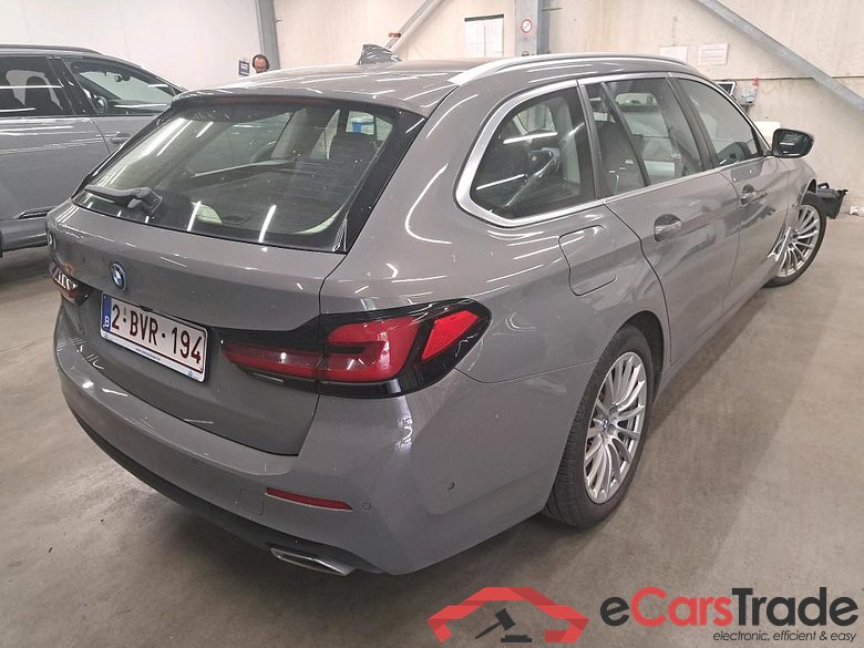 BMW - BMW 5 TOURING 520e 204PK Business Edition Pack Business With Dakota Heated Sport Seats & Driving Assistant & Parking Assistant Pack  * HYBRID * #2