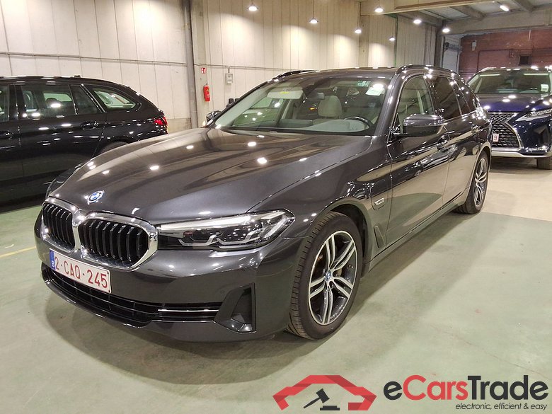 BMW 5 SERIES TOURING 2.0 520E TOURING AUTO #1