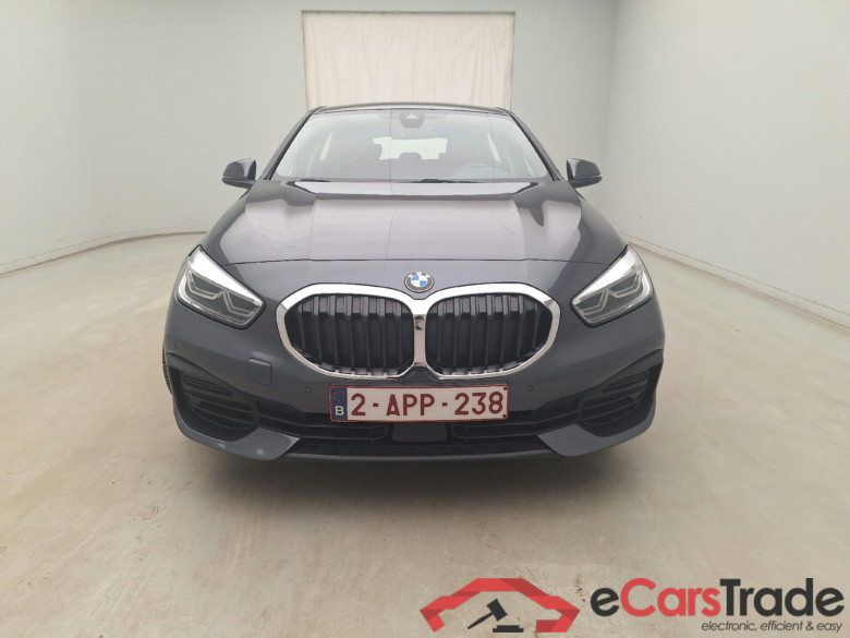 BMW, 1-serie '19, BMW 1 Reeks Hatch 116d (85 kW) 5d