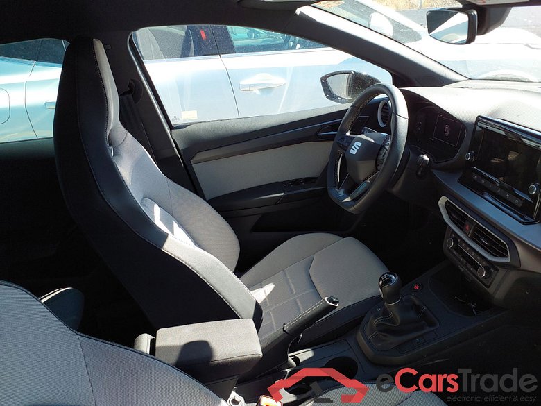 SEAT Ibiza 1.0 TSI S&S115cv Manual FR #3