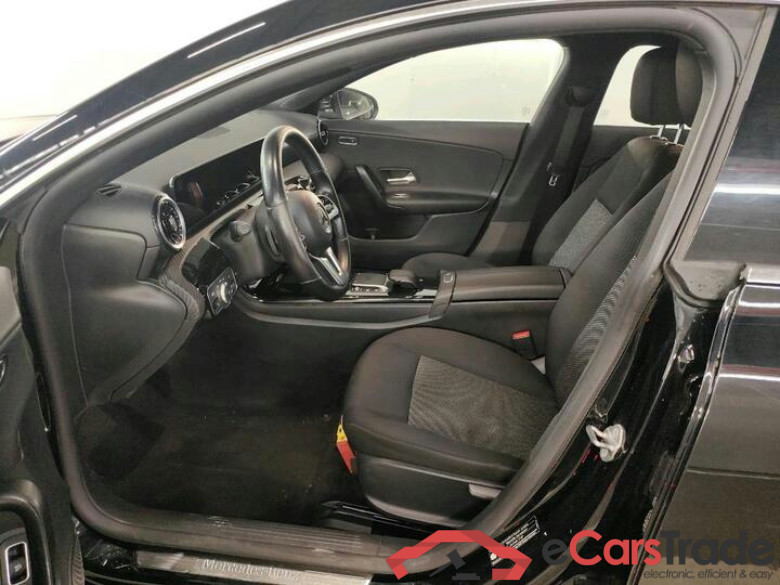 Mercedes CLA 180d SB Aut. Widescreen Navi KeylessGo Camera Klima PDC ... #5