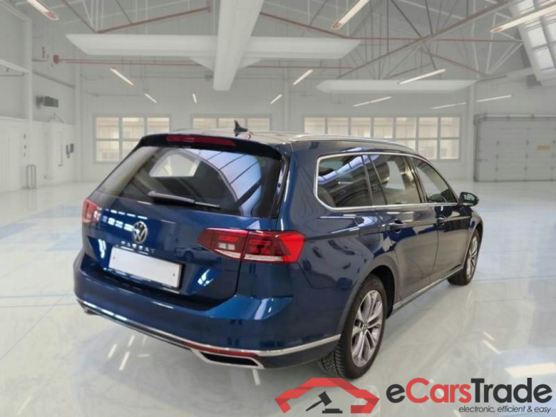 VOLKSWAGEN PASSAT / 2019 / 5P / STATION WAGON VAR. 2.0TDI SCR 147KW EXECUTIVE DSG #2