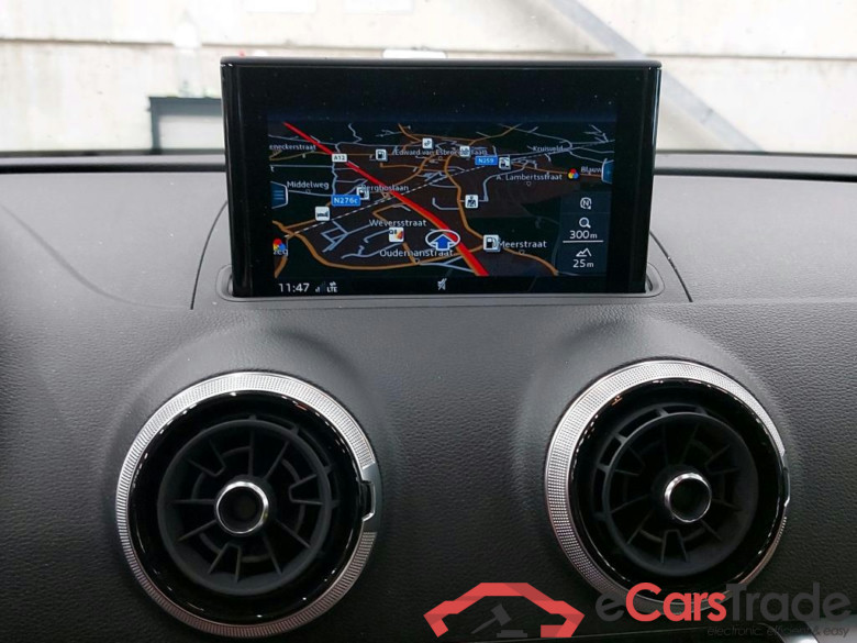 Audi A3 SB 1.4 40 TFSIe Plug-In Hybrid Aut. LED-Matrix Virtual Navi-Pro Leather KeylessGo Camera Klima PDC ... #4