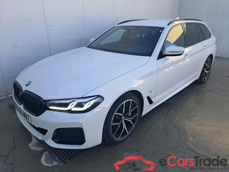 BMW Serie 5 / 2020 / 5P / familiar 530dA xDrive Touring #1