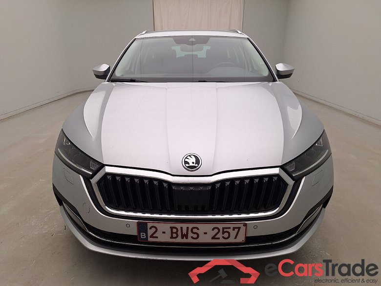 Skoda, Octavia Combi '20, Skoda Octavia Combi 2.0 CRTDI 110kW DSG7 Clever 5d