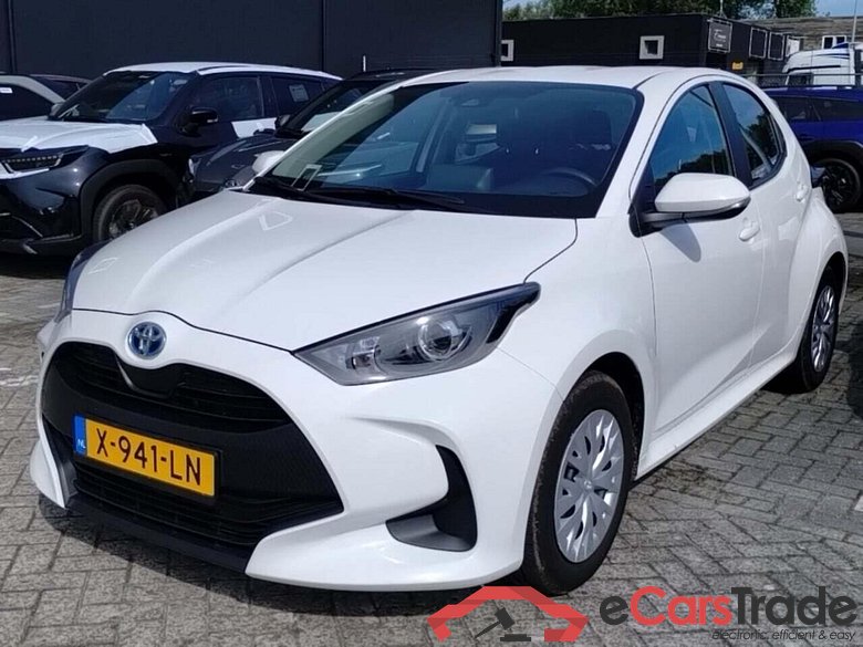 TOYOTA YARIS 1.5 Hybrid Active