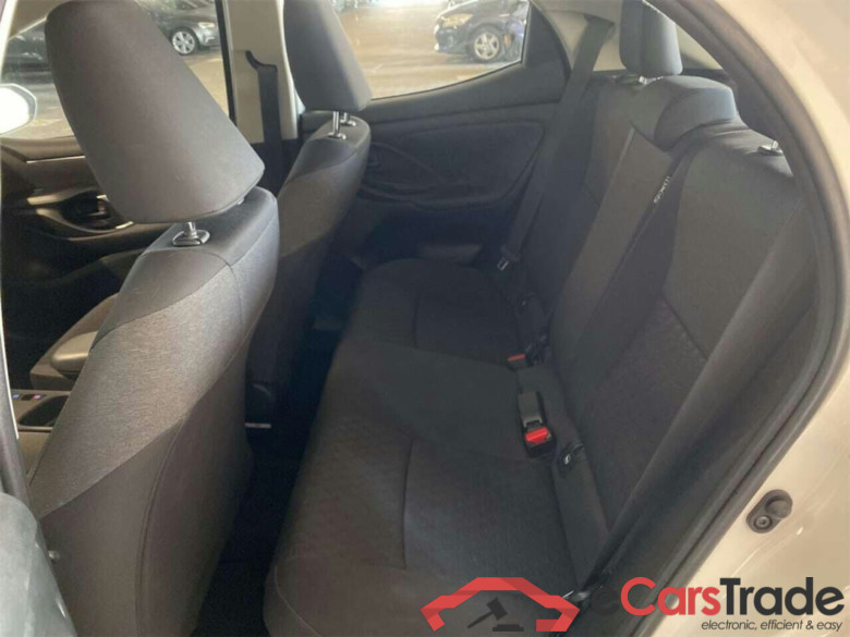 TOYOTA YARIS 1.5 Hybrid Dynamic #5