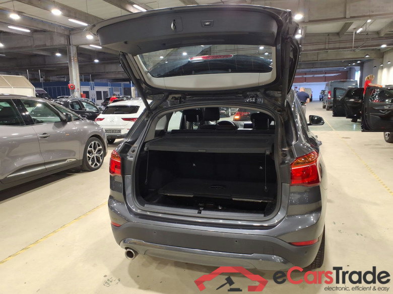 BMW X1 - 2019 1.5iA sDrive18 OPF #3