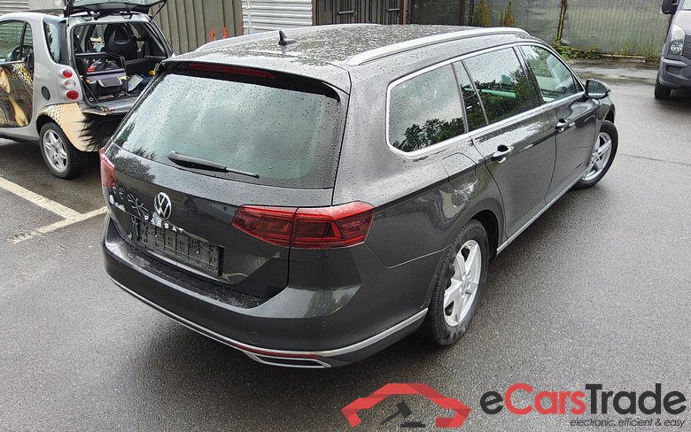 Passat Variant Elegance 2.0 TDI 110KW AT7 E6d #2