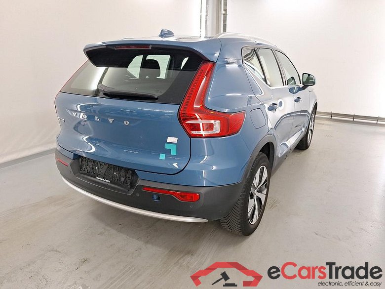 VOLVO XC40 1.5 T4 PHEV CORE DCT #4