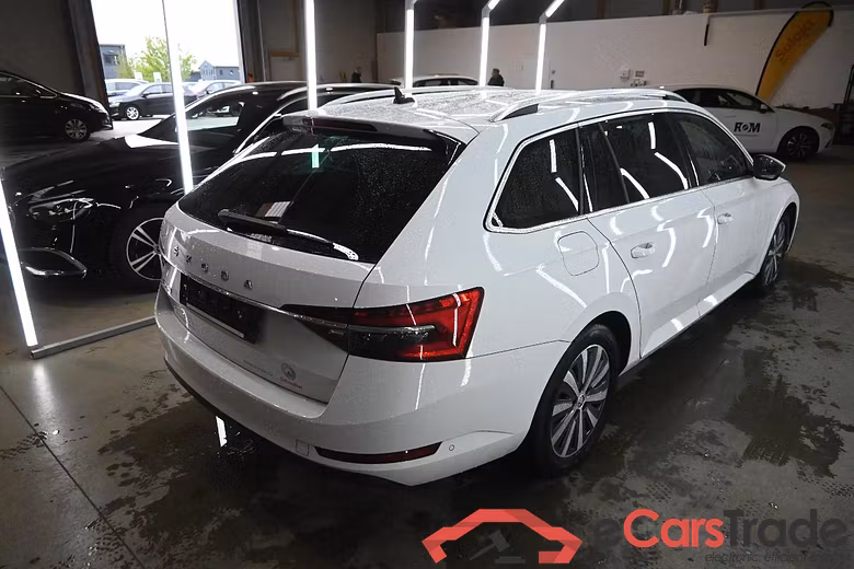 Superb Combi Style 2.0 TDI 110KW AT7 E6d #2