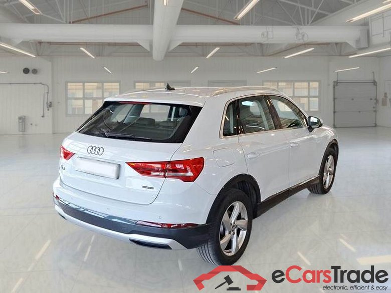 AUDI Q3 / 2018 / 5P / SUV 40 TDI QUATTRO S TRONIC BUSINESS ADVANCE #2