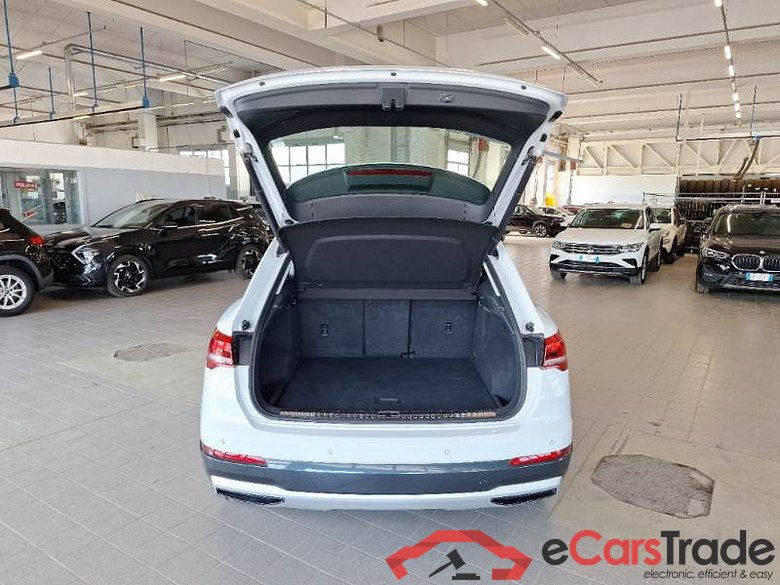 AUDI Q3 / 2018 / 5P / SUV 40 TDI QUATTRO S TRONIC BUSINESS ADVANCE #5