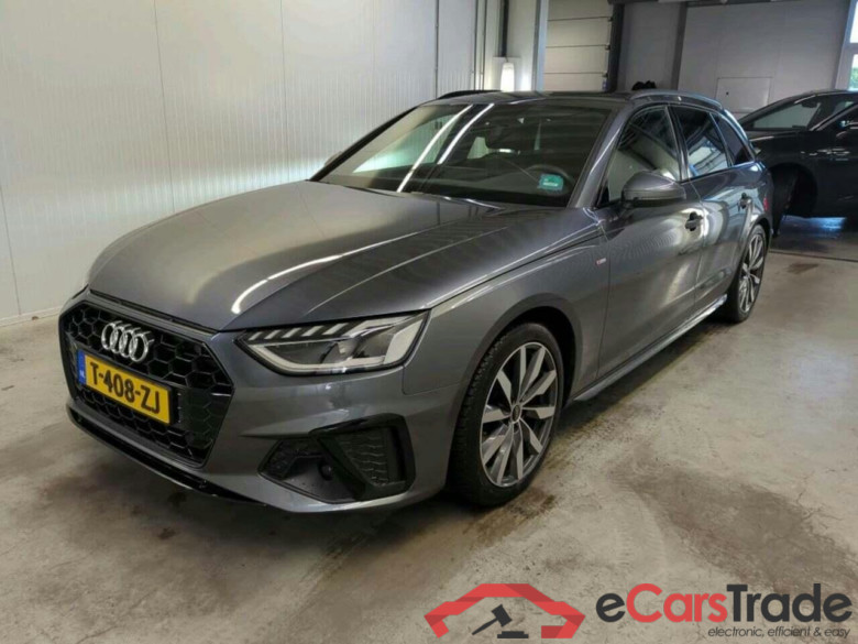 AUDI A4 Avant 35 TFSI S ed comp #1