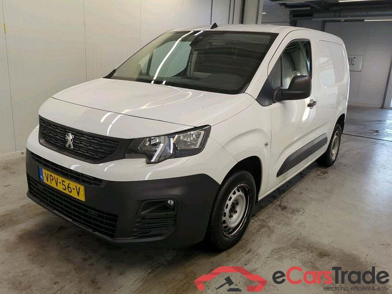 PEUGEOT Partner 1.2 PT. Premium #1