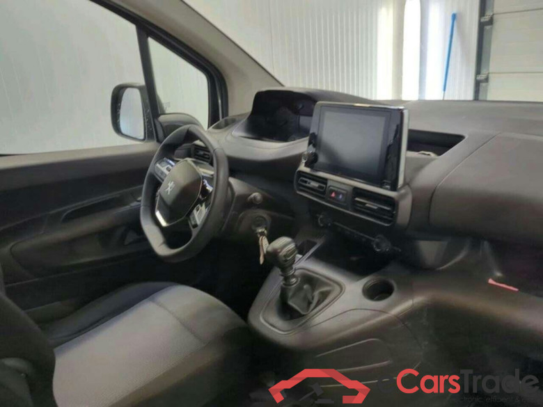PEUGEOT Partner 1.2 PT. Premium #3