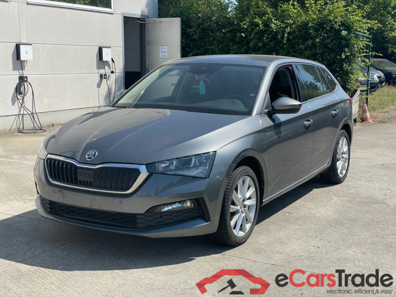 Skoda Scala 1.0 TGI Clever LED Virtual Navi KeylessGo Camera Klima PDC ...