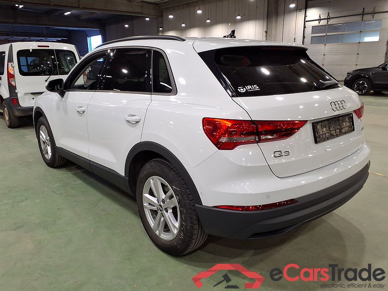 AUDI Q3 2.0 35 TDI S TRONIC BUSINESS EDITION #2