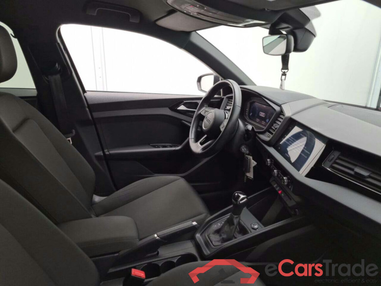 AUDI A1 SPORTBACK 1.0 25 TFSI ADVANCED BUSINESS #3