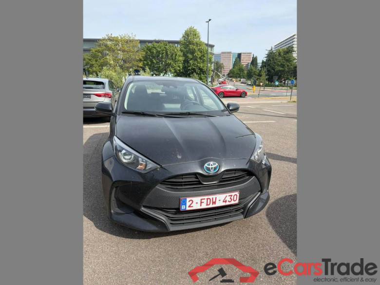 TOYOTA Yaris Hybrid (HEV) Hybrid 1.5i VVT-i E-CVT Style #2