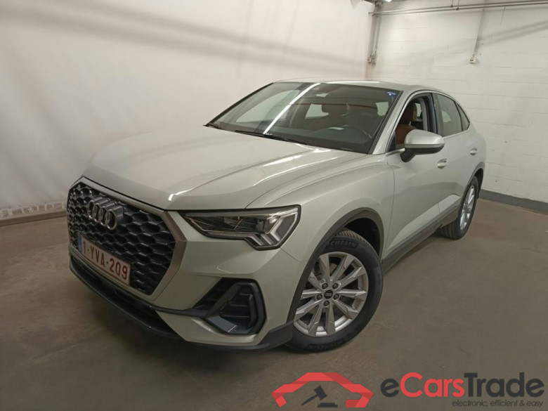 Audi Q3 Sportback 35 TFSI S tronic 5d #1