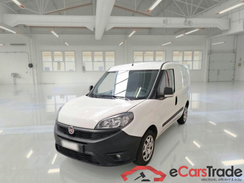 FIAT DOBLÒ CARGO / 2014 / 3P / VETT. FURGONATA 1.4 BZ 95CV EURO 6