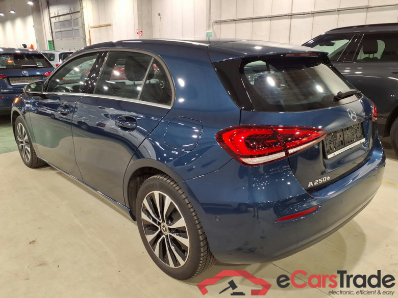 MERCEDES-BENZ A-CLASS 1.3 A 250 E DCT BUSINESS SOLUTION #2
