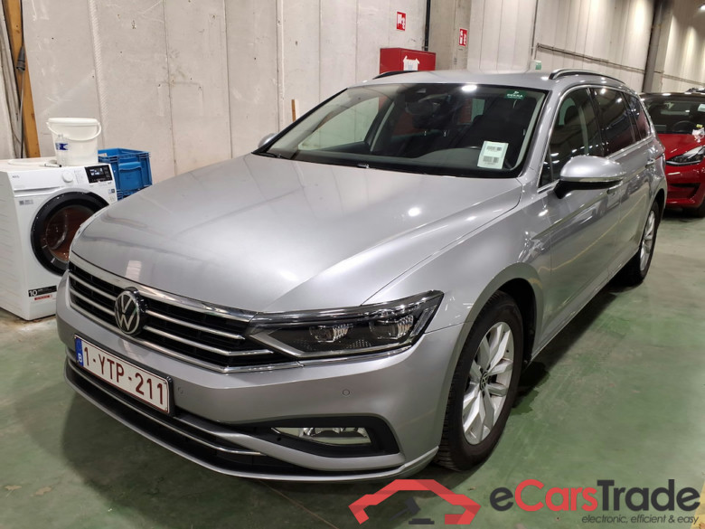 VOLKSWAGEN Passat 1.5 TSI OPF VARIANT STYLE BUSINESS