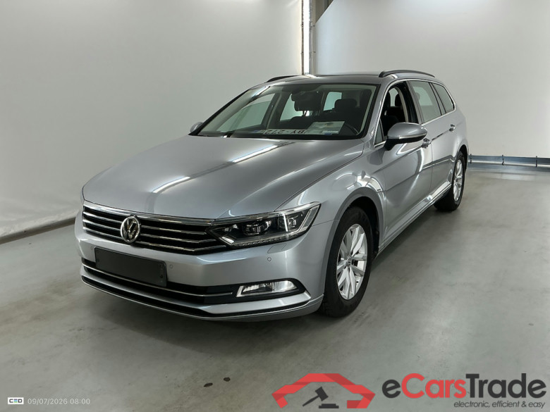 VOLKSWAGEN PASSAT VARIANT DIESEL - 2015 1.6 TDi Comfortline Bus. DSG (EU6.2) STOCK #1