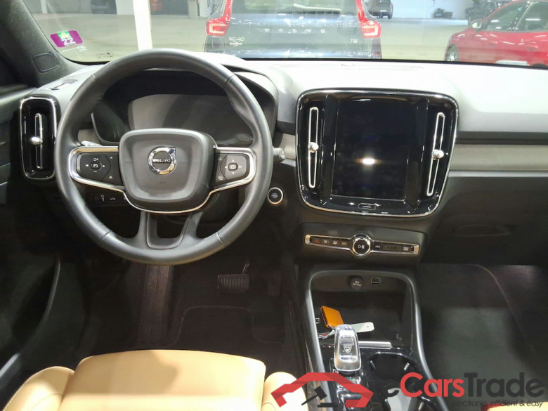 VOLVO XC40 1.5 T4 PHEV INSCRIPTION DCT #6