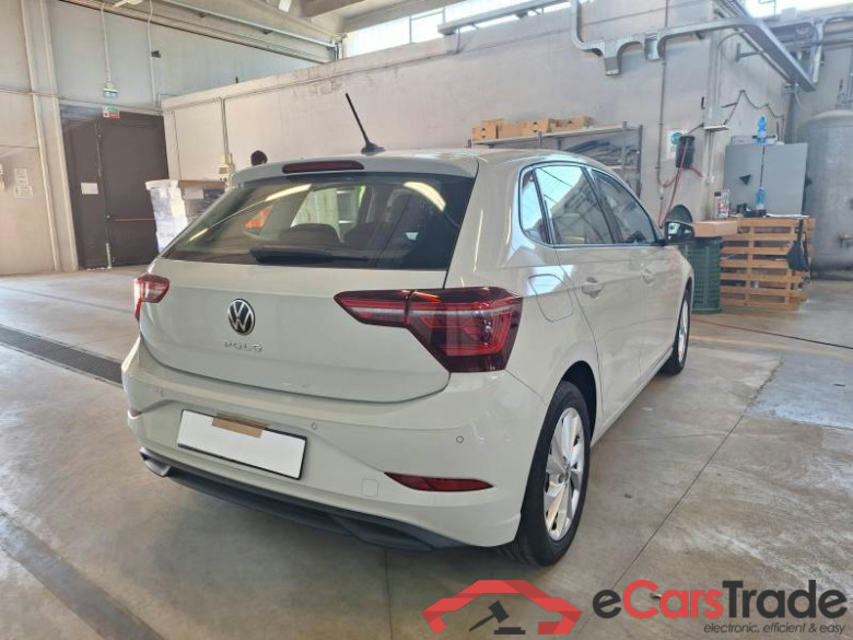 VOLKSWAGEN POLO / 2021 / 5P / BERLINA 1.0 TSI STYLE #2