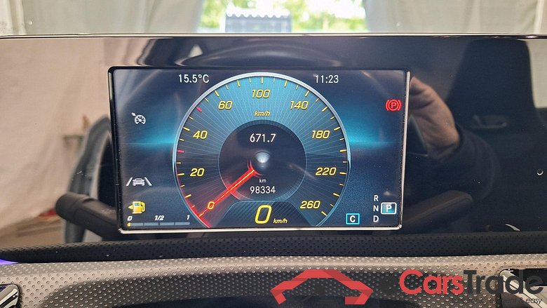 MERCEDES-BENZ A-Klasse A 180 d 7G-DCT AMG Line 5d 85kW #6