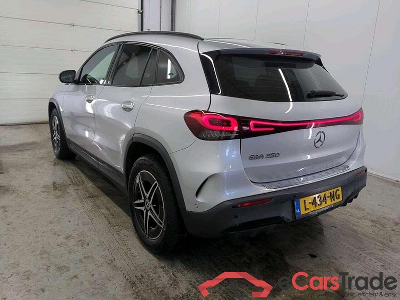 MERCEDES-BENZ EQA 250 Bns Sol. AMG #6
