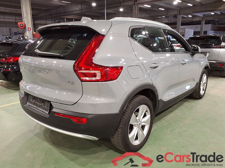 VOLVO XC40 1.5 T2 CORE AUTO #4