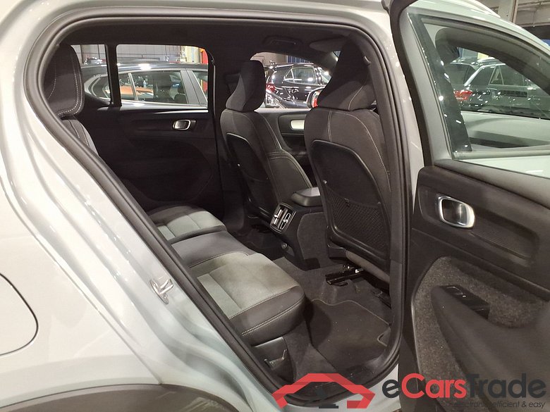 VOLVO XC40 1.5 T2 CORE AUTO #5