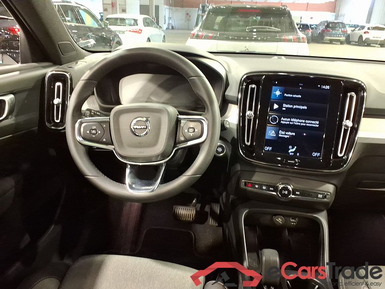 VOLVO XC40 1.5 T2 CORE AUTO #6