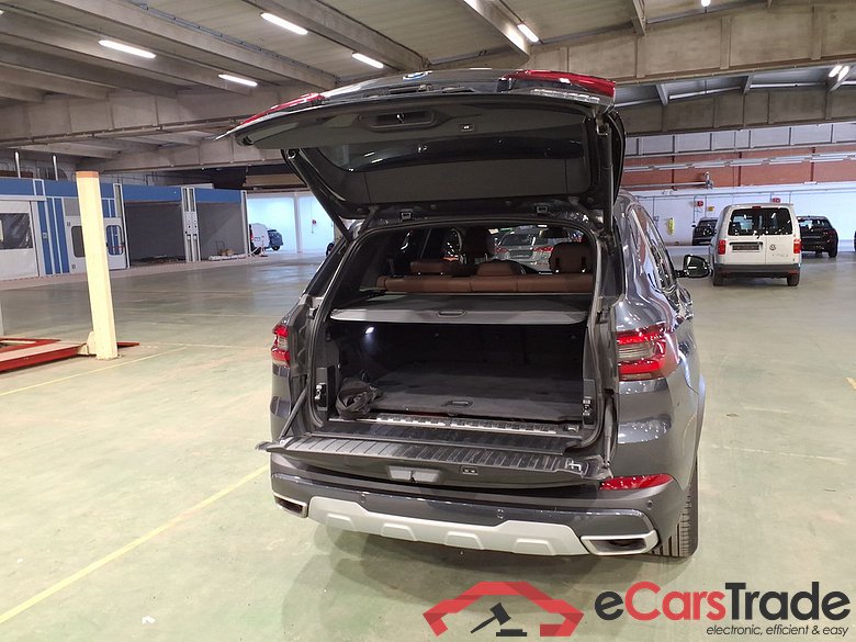 BMW X5 3.0 XDRIVE45E 155KW 4WD AUTO #3