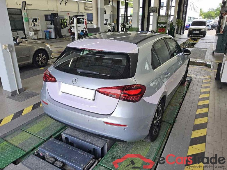 Mercedes-Benz A (BM 177)(03.2018->) DE - LimS5 A 200 EU6d, (Facelift) 2022 - 2024 #3