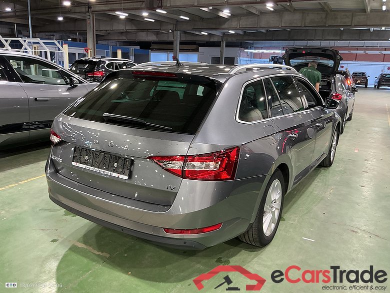 SKODA SUPERB COMBI 1.4 TSI PHEV 160KW DSG6 CLEVER+ #4