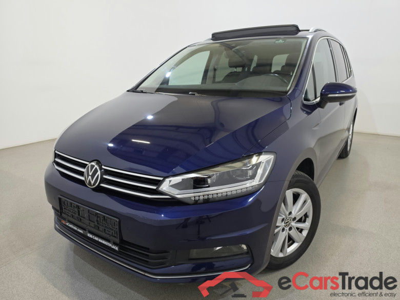 Volkswagen Touran 1.5 TSI Highline 7PL Aut. Pano LED-Matrix ACC Navi 1/2 Alcantara Camera Klima PDC ... #1