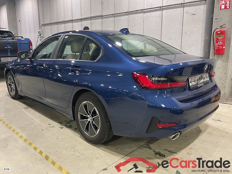 BMW 3 - 2019 320iA OPF #3