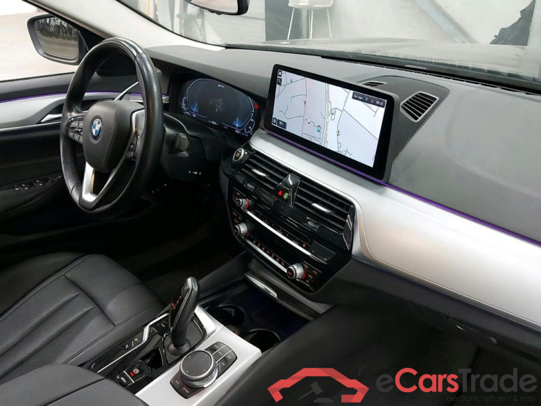 BMW - BMW 5 TOURING 530e 292PK Business Edition With Dakota Heated Seats & Parking Assistant Pack  * HYBRID * #3